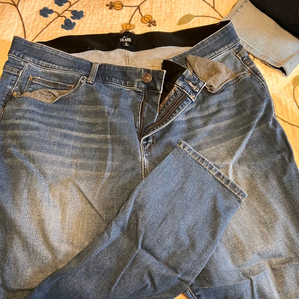 LuLaRoe jeans size 42
